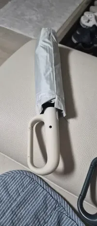 Haven Umbrella customer photo 1: It's automatic folding, the size is large, and I really made a good purchase.