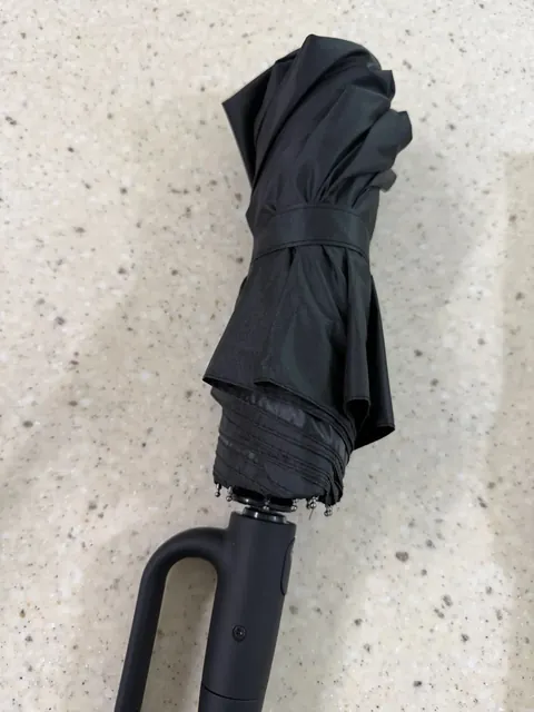 Haven Umbrella customer photo, Oct 10, 2026: Delivery was fast and I received it in good condition.